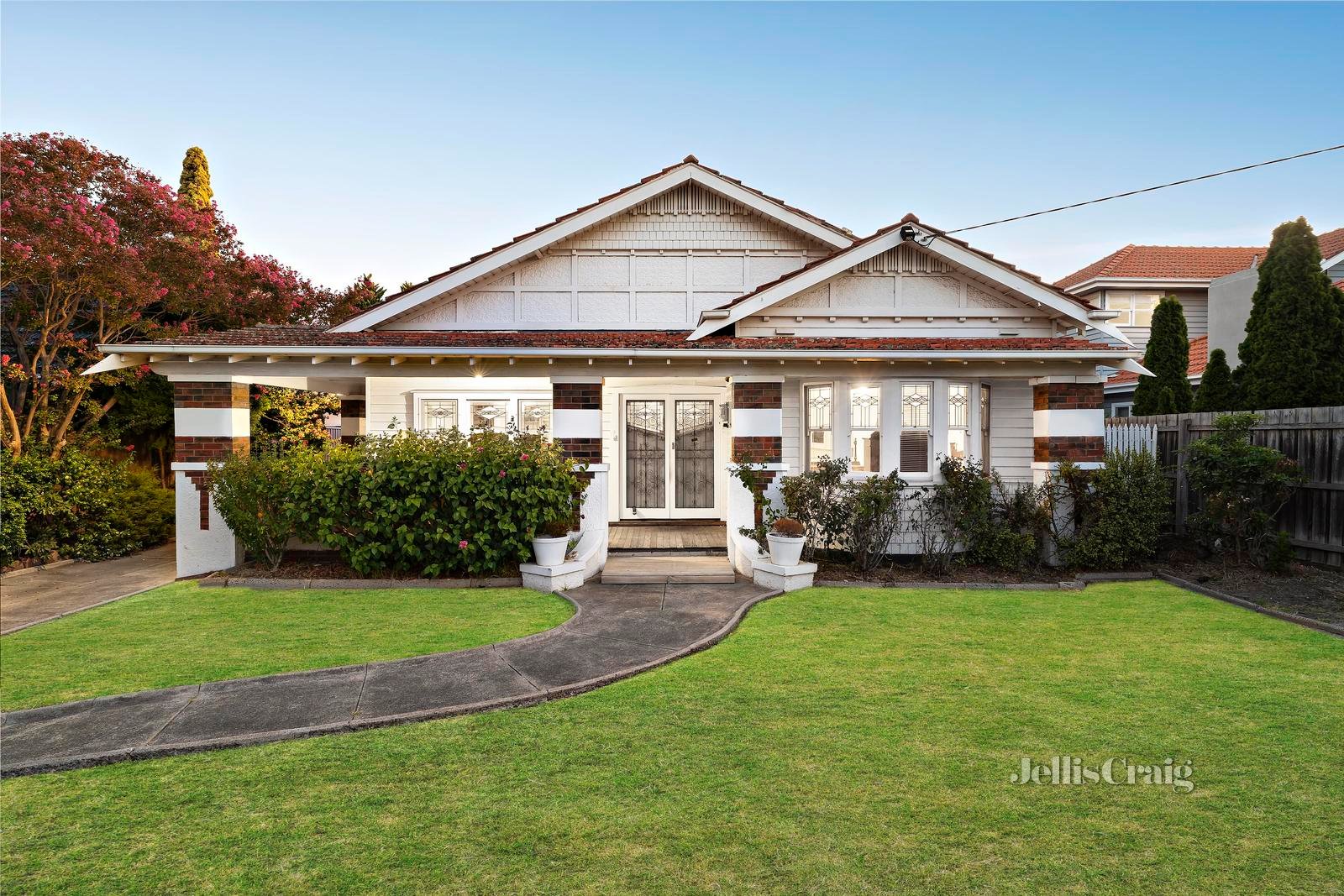 51 William Street, Essendon image 1