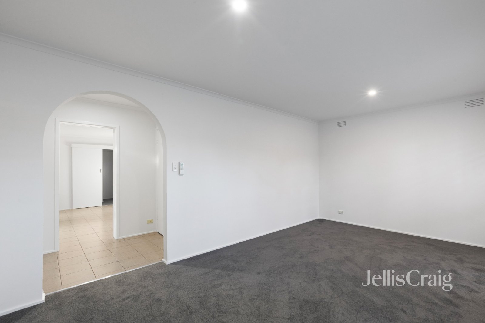 51 Wungan Street, Macleod image 4