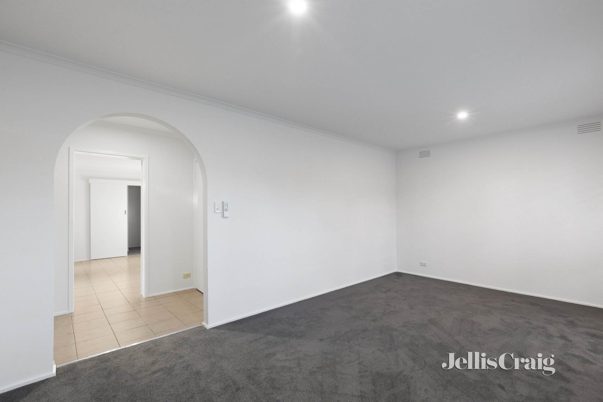 51 Wungan Street, Macleod image 3
