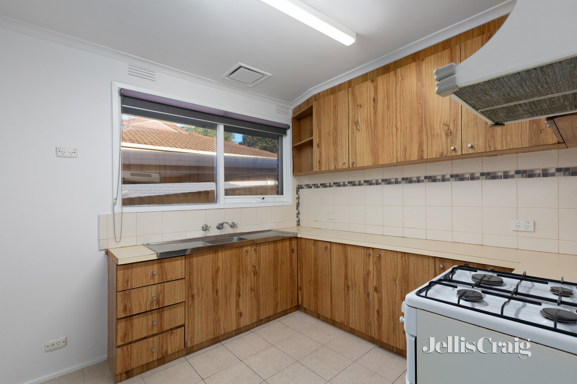 51 Wungan Street, Macleod image 4