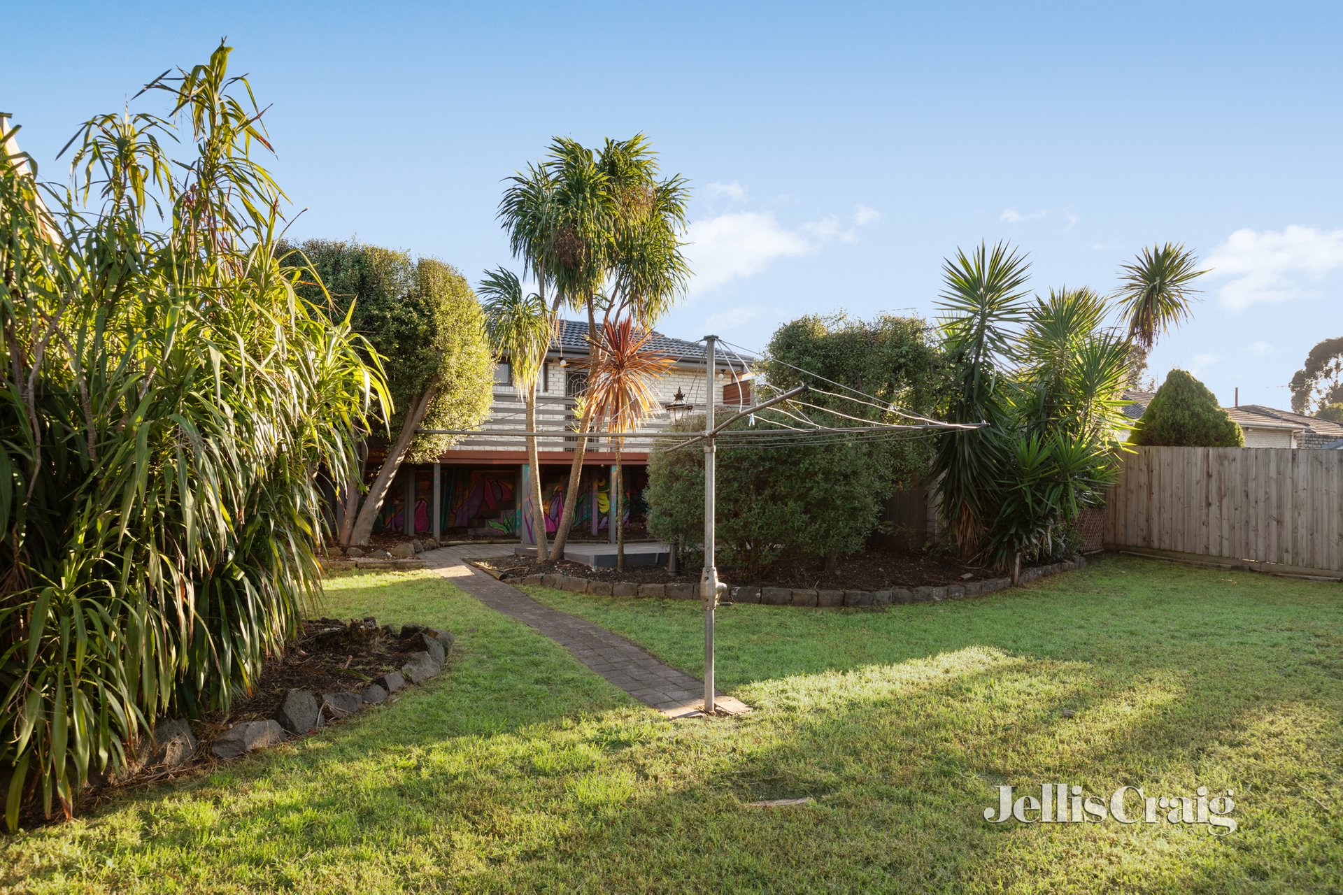 51 Wungan Street, Macleod image 12