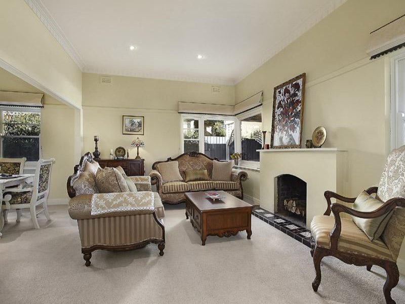 51 Yongala Street, Balwyn image 2