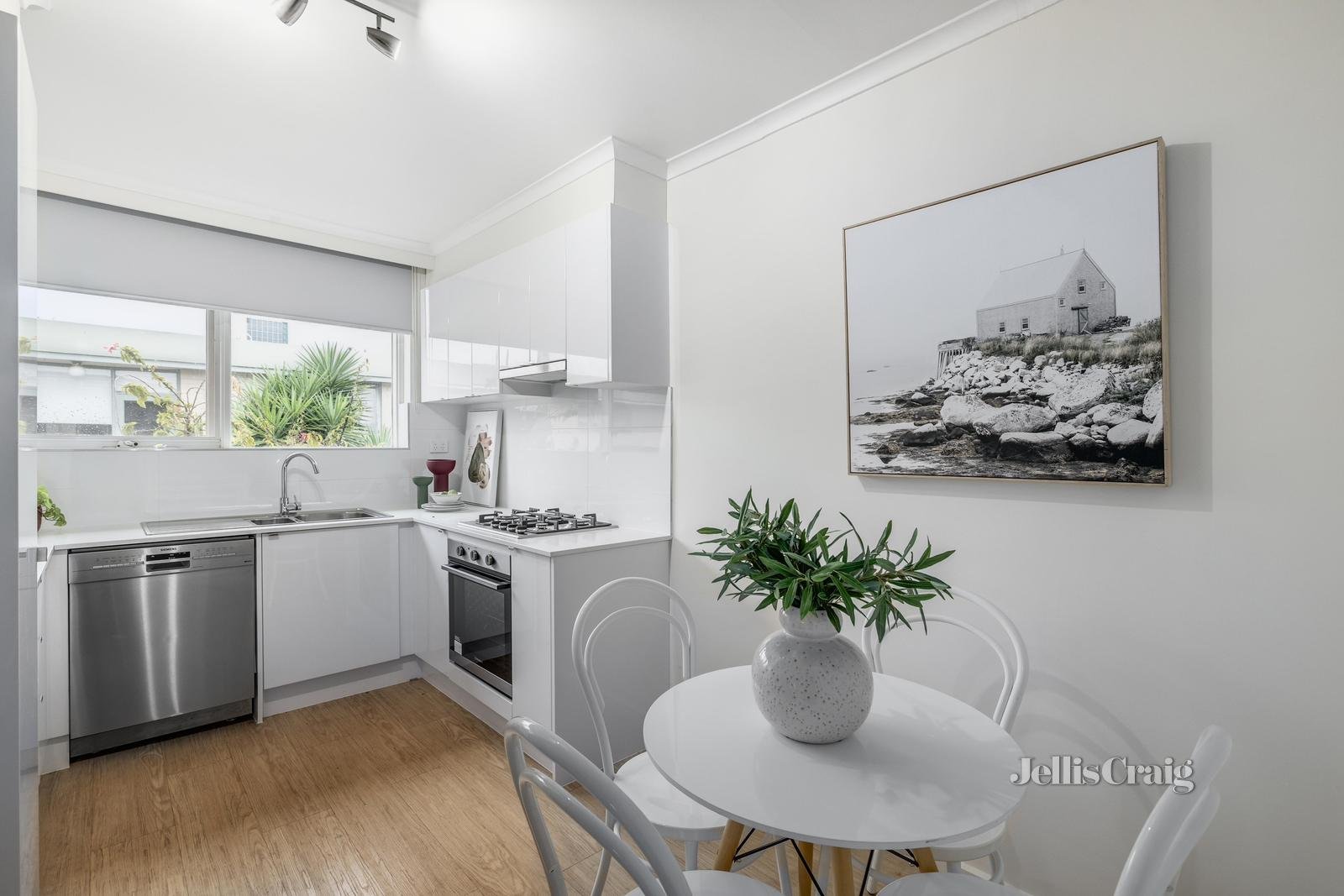 5/10-12 Repton Road, Malvern East image 4