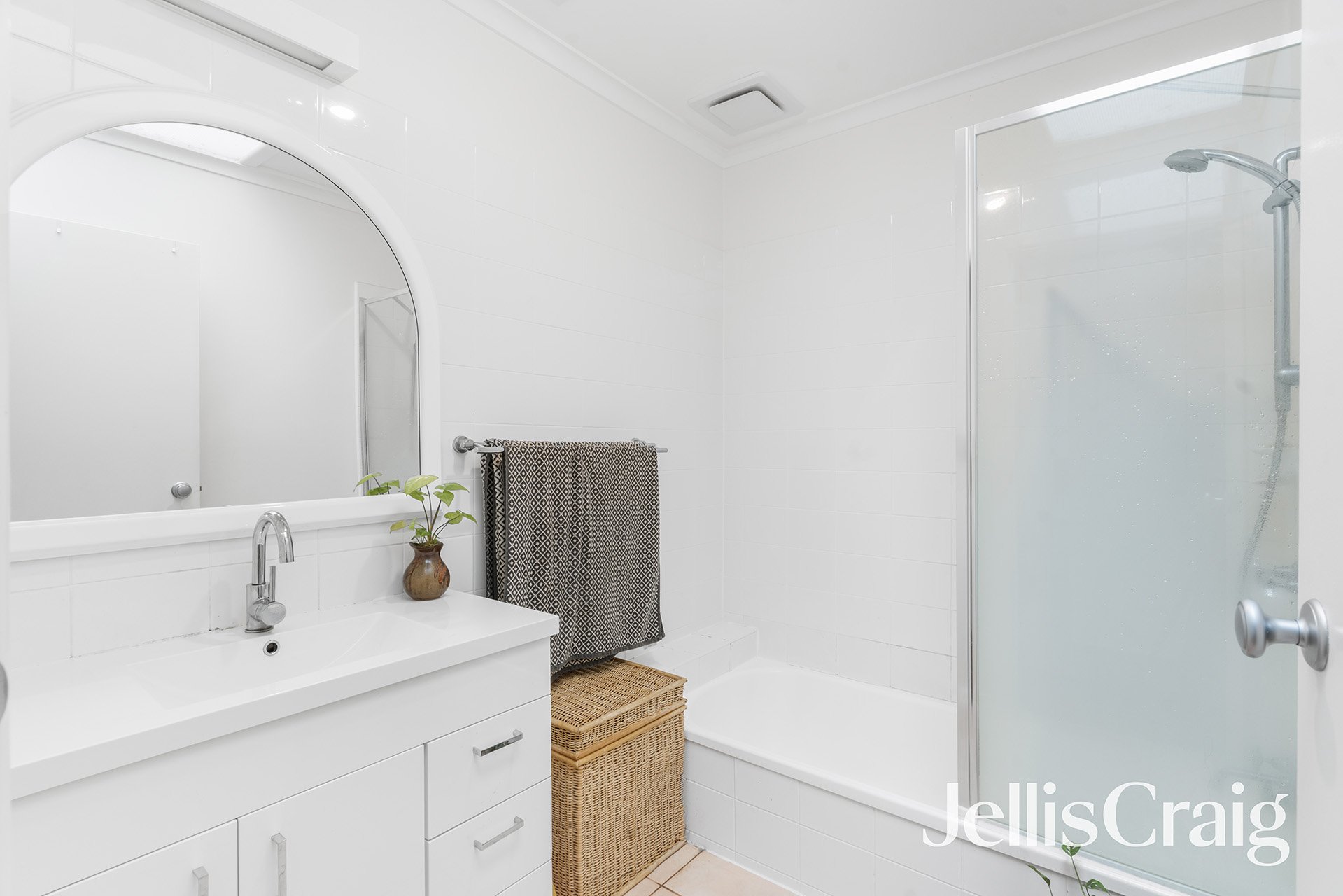 5/10 Baringhup Street, Cheltenham image 5