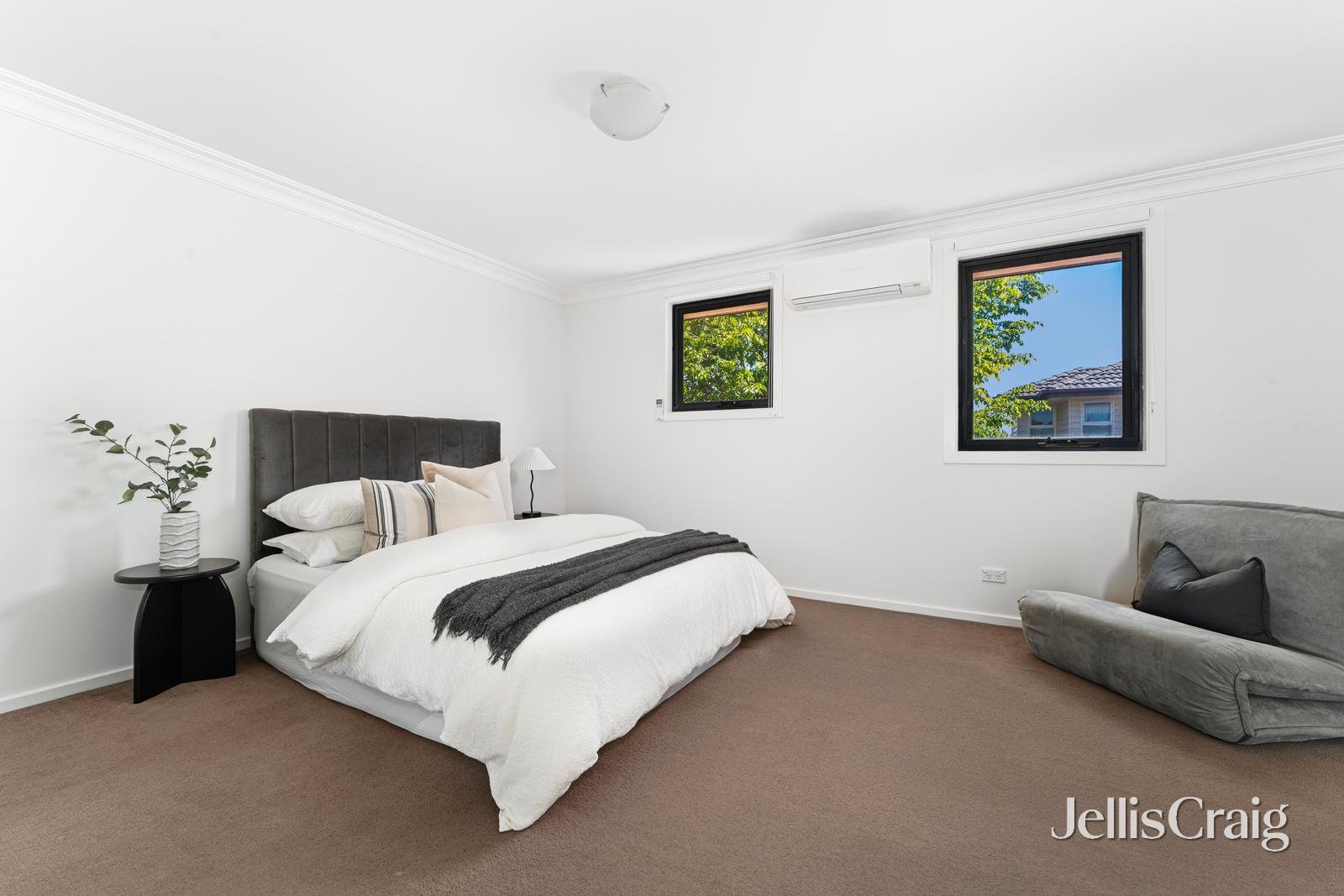 5/10 Bristol Road, Pascoe Vale image 5