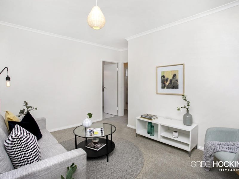 5/10 Carmichael Street, West Footscray image 2