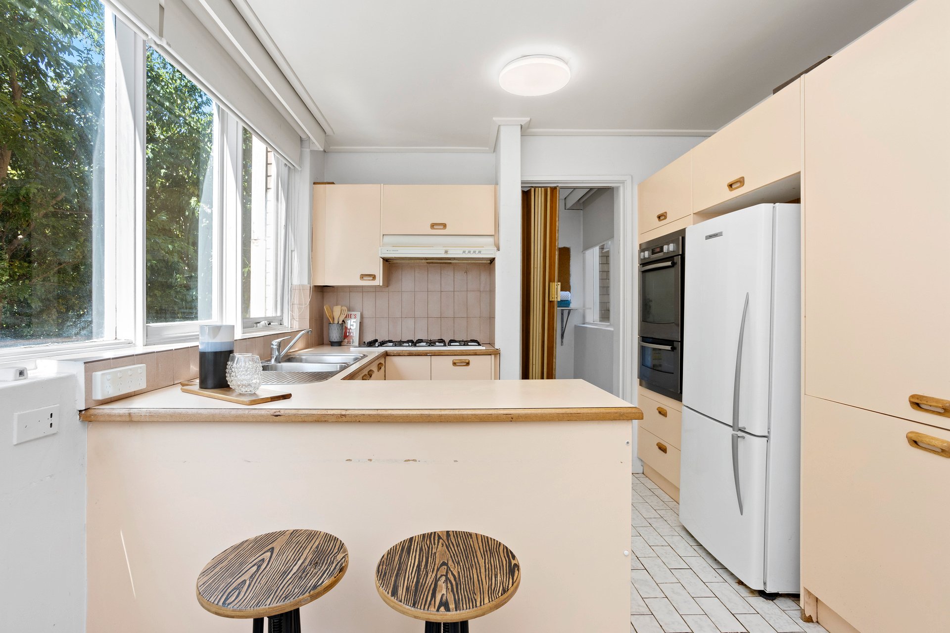 Property Gallery Thumbnail 7