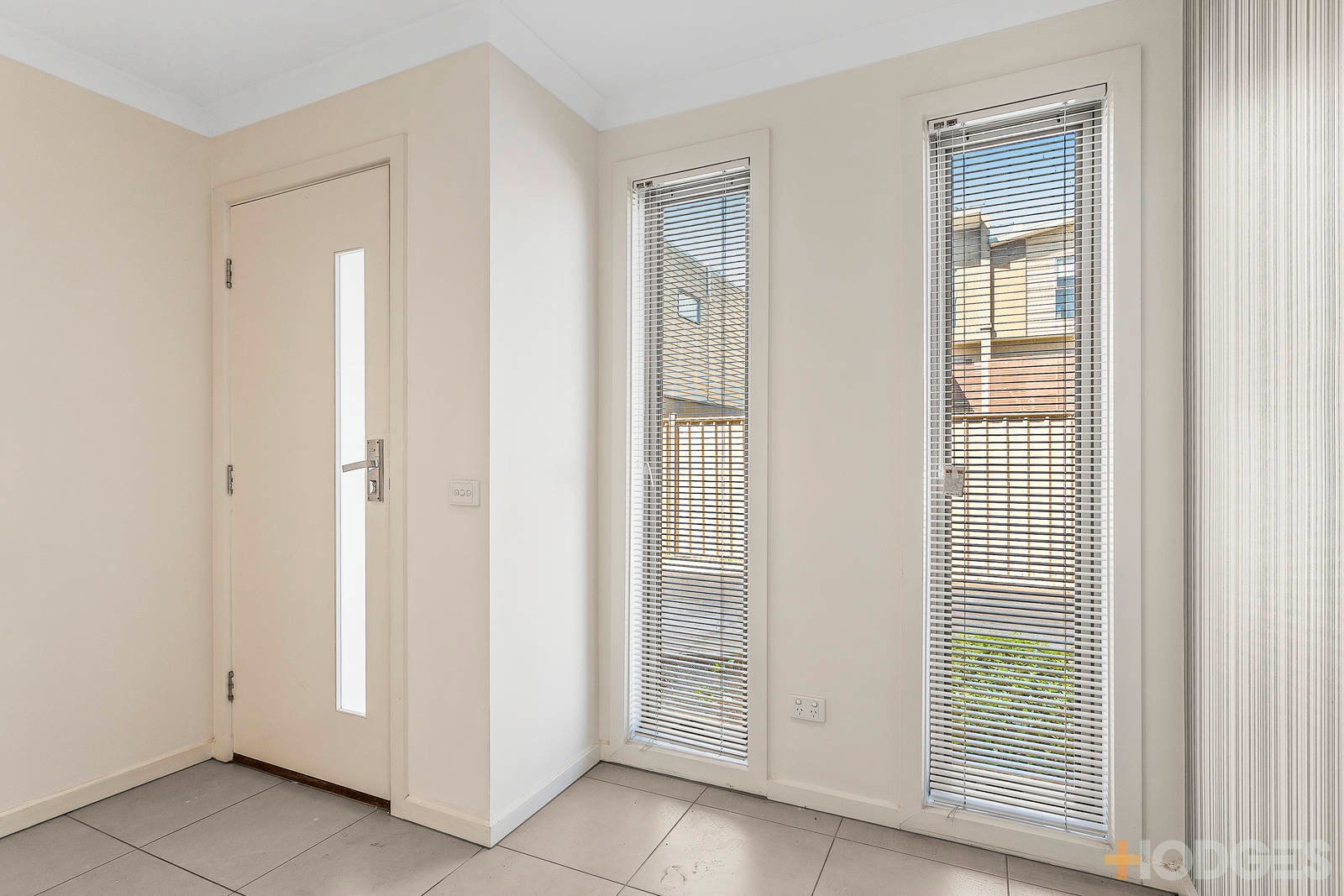 5 / 10 Rosamond Road Footscray