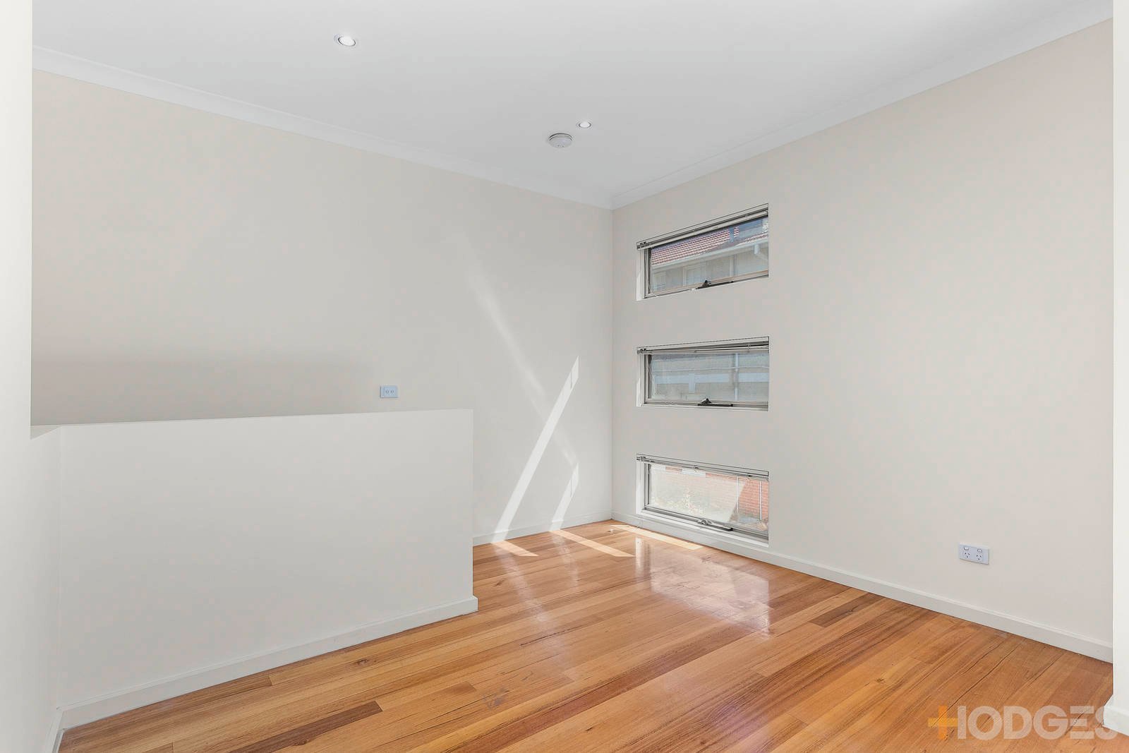 5 / 10 Rosamond Road Footscray