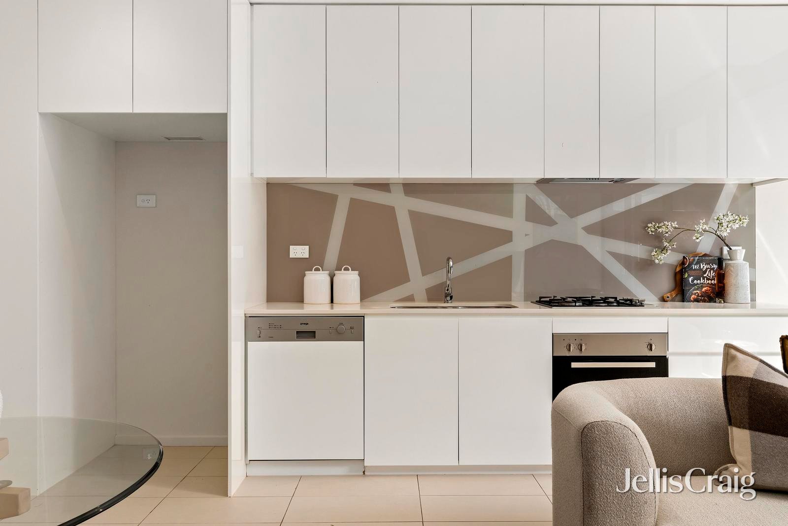 5/100 Keilor Road, Essendon North image 3