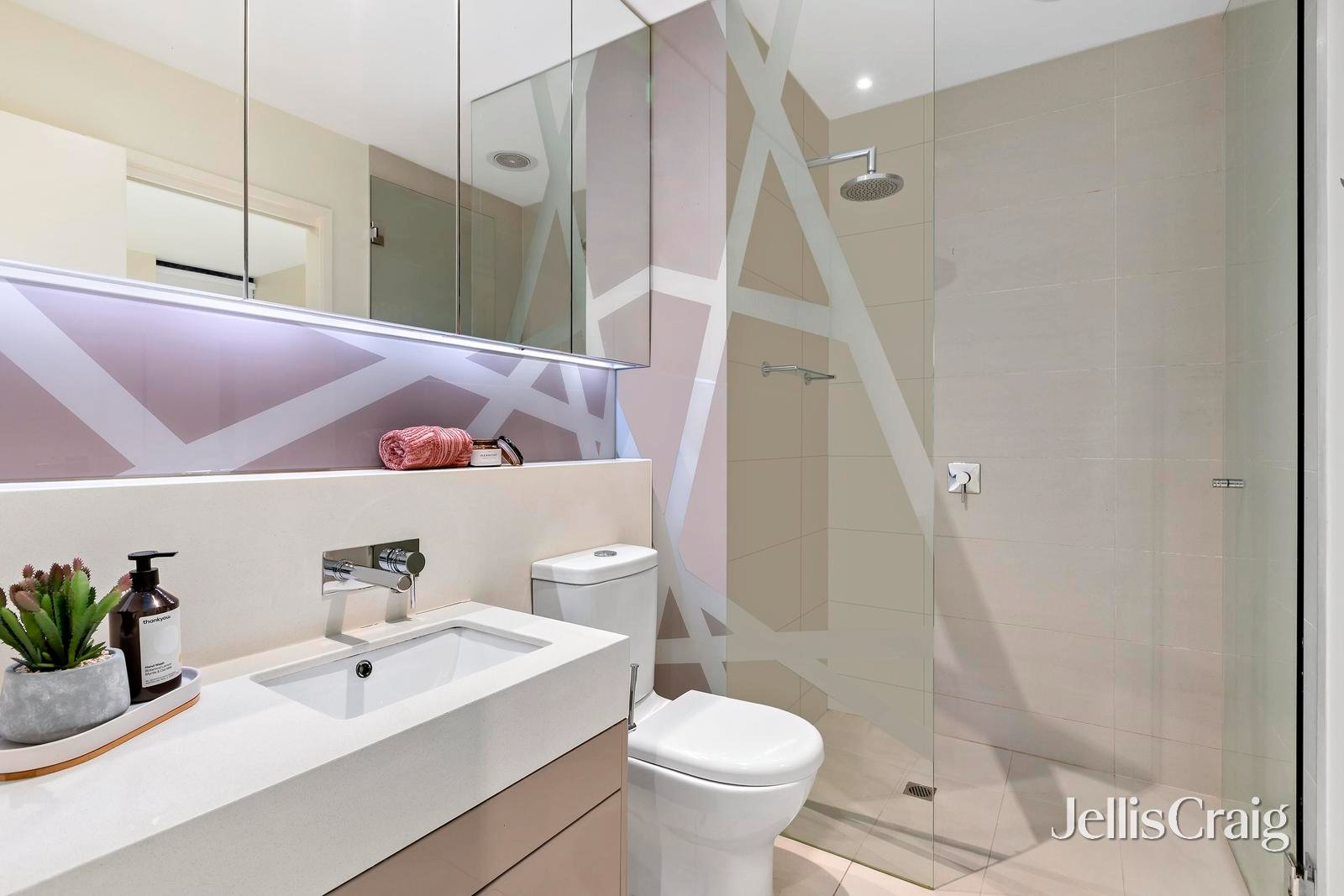 5/100 Keilor Road, Essendon North image 6