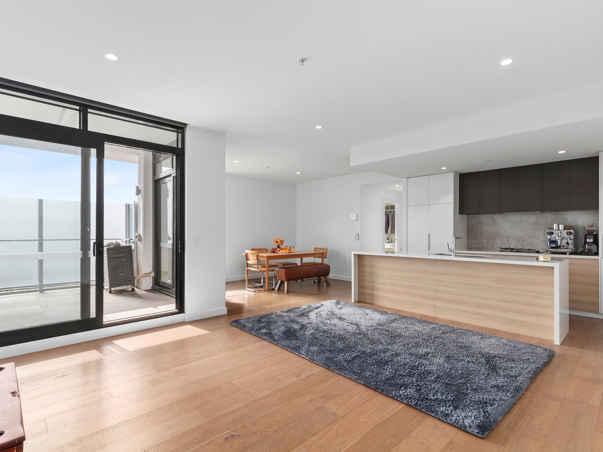 Property Gallery Thumbnail 4