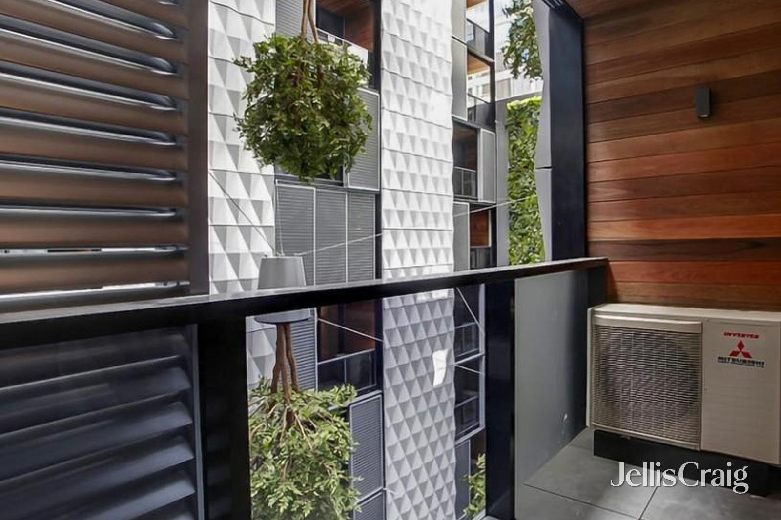 510/108 Flinders Street, Melbourne image 9