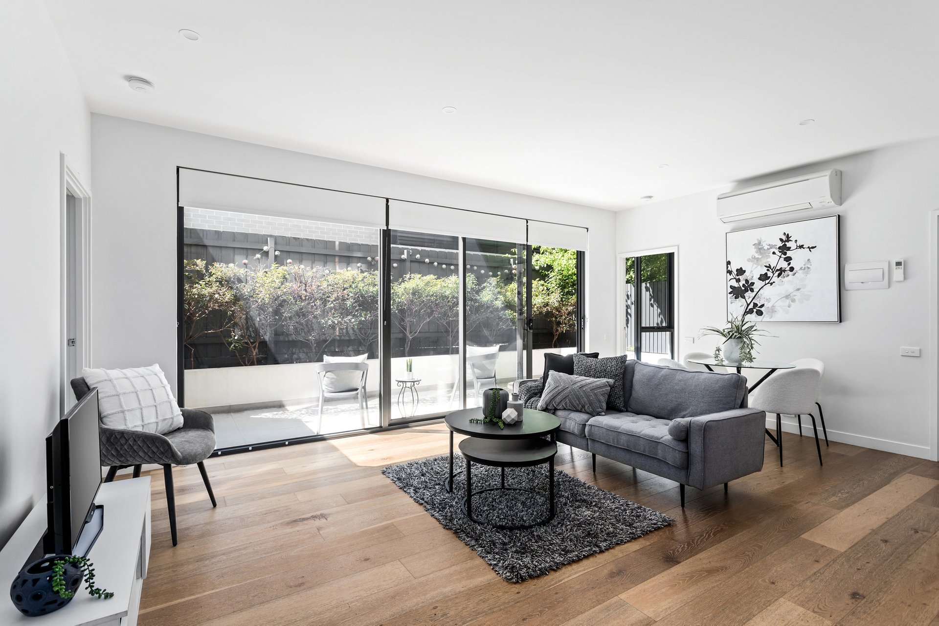 Property Gallery - Main Image