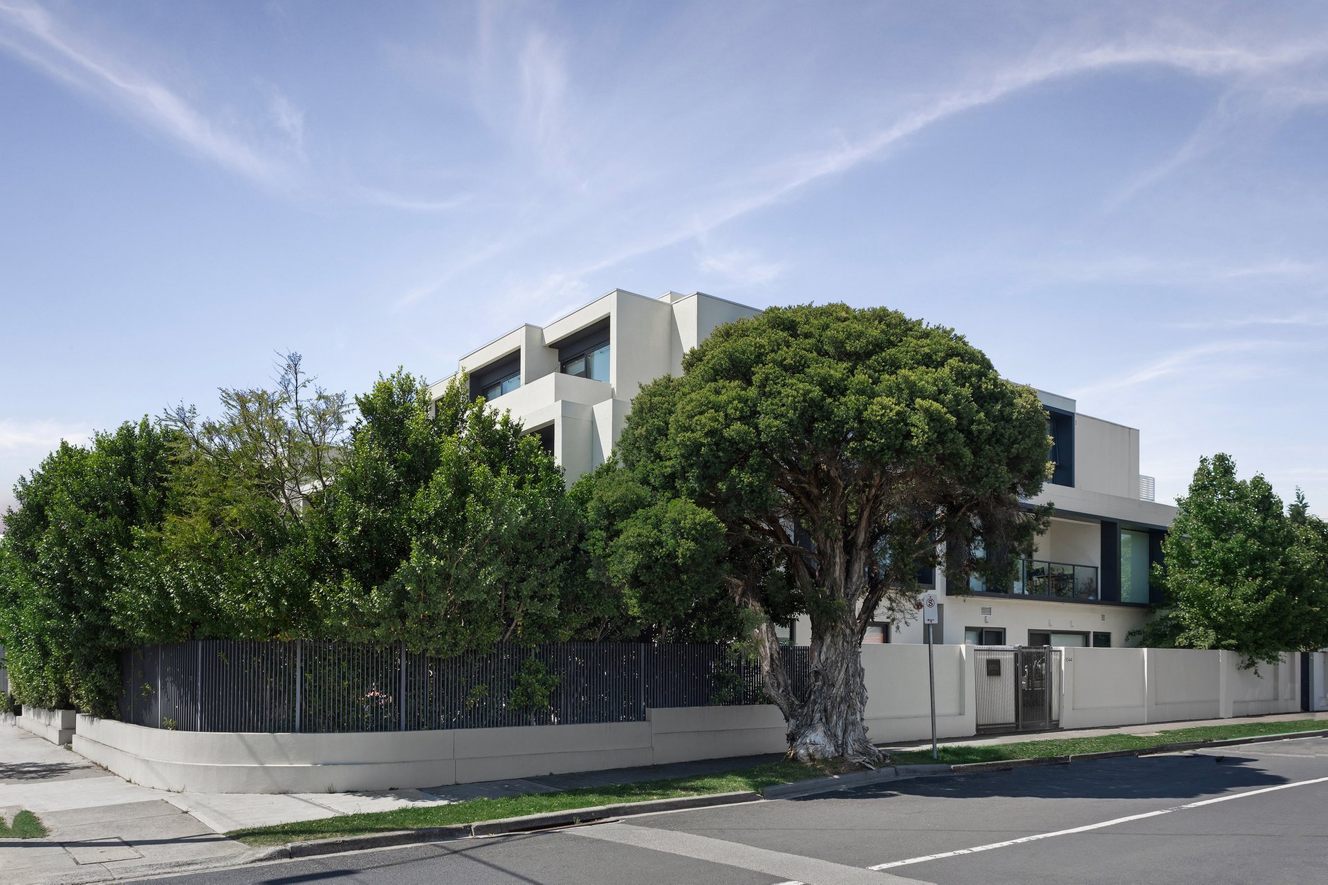 Property Gallery Thumbnail 11