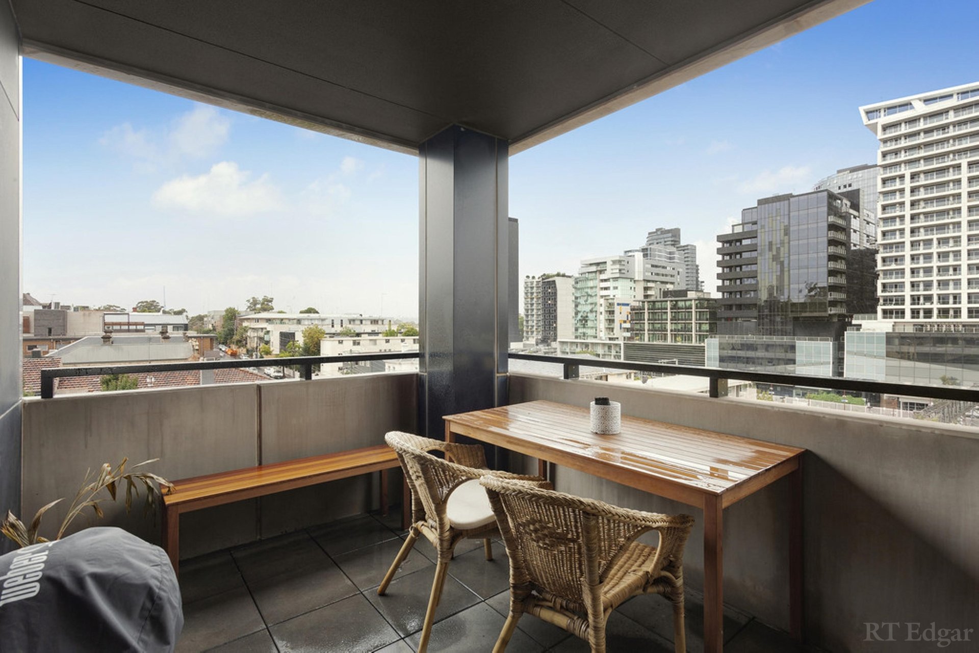 Property Gallery Thumbnail 2