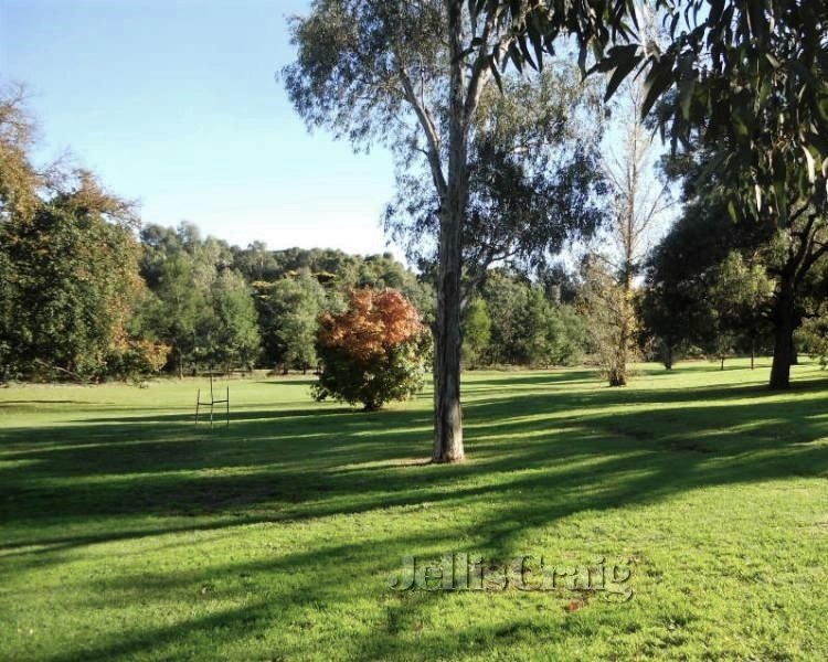 5/10A Mason Street, Hawthorn image 6