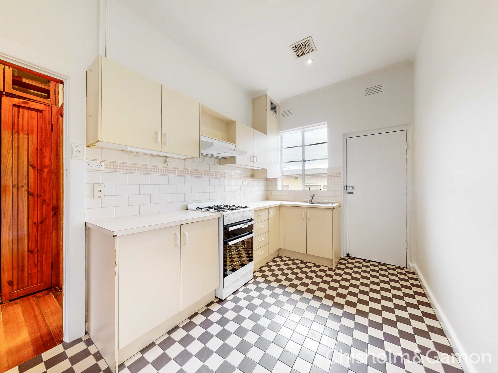 5/10a Mitford Street, St Kilda image 3