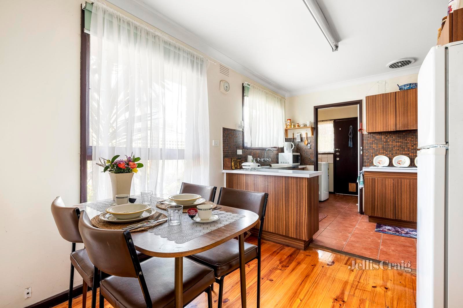 5/11 Coorigil Road, Carnegie image 5