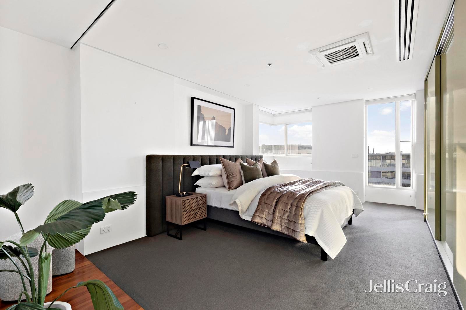 51/1 Flagstaff Lane, West Melbourne image 6