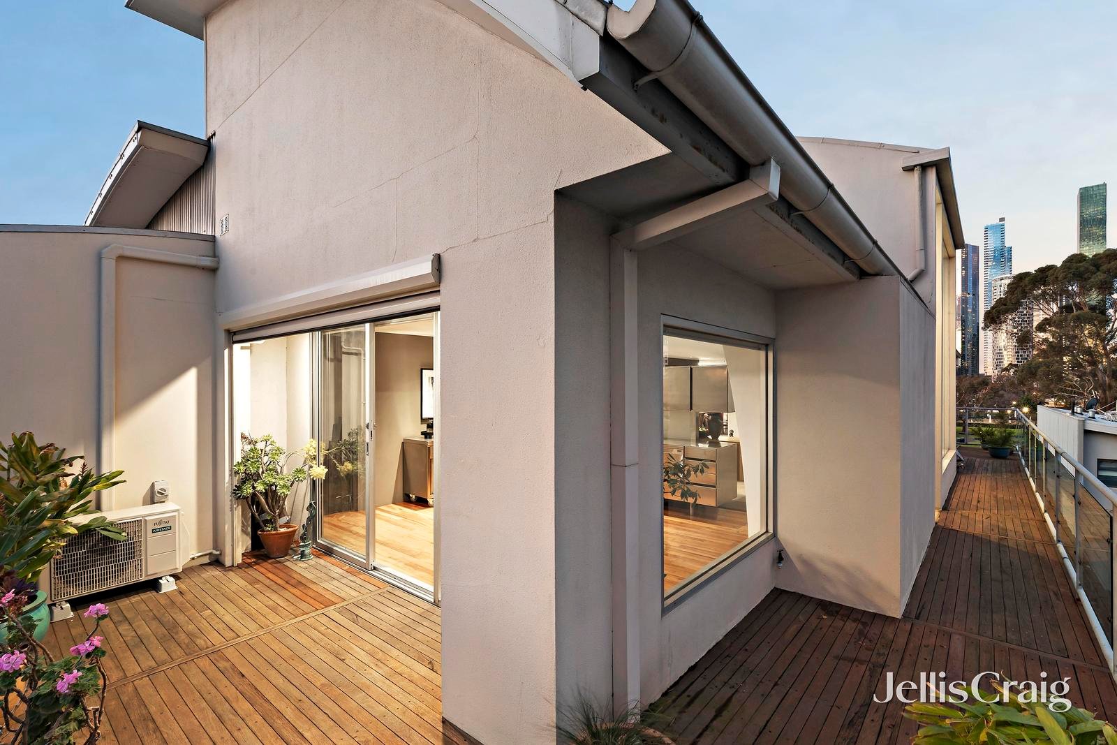51/1 Flagstaff Lane, West Melbourne image 10