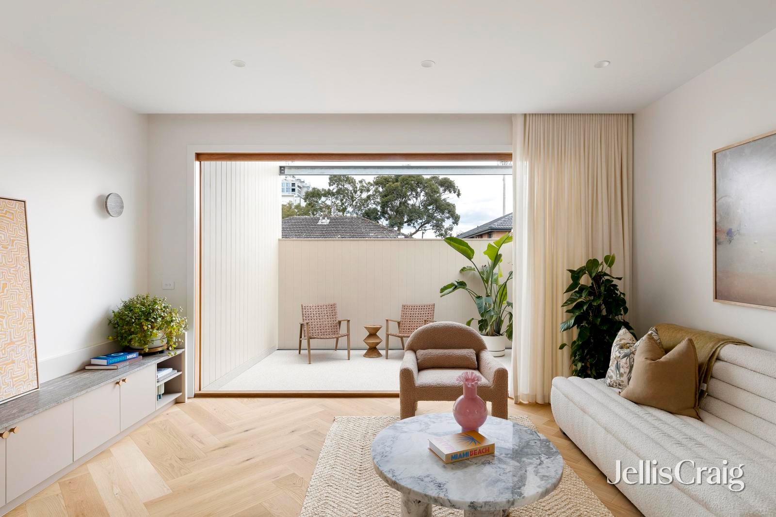 5/11 Pender Street, Thornbury image 4