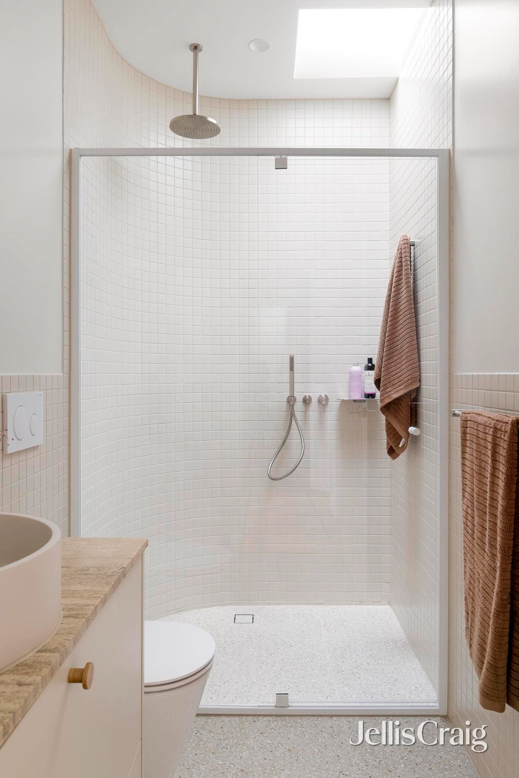 5/11 Pender Street, Thornbury image 15