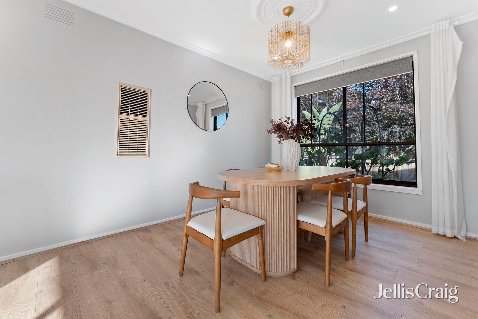 5/11 Windsor Street, Burwood&nbsp;East image 4