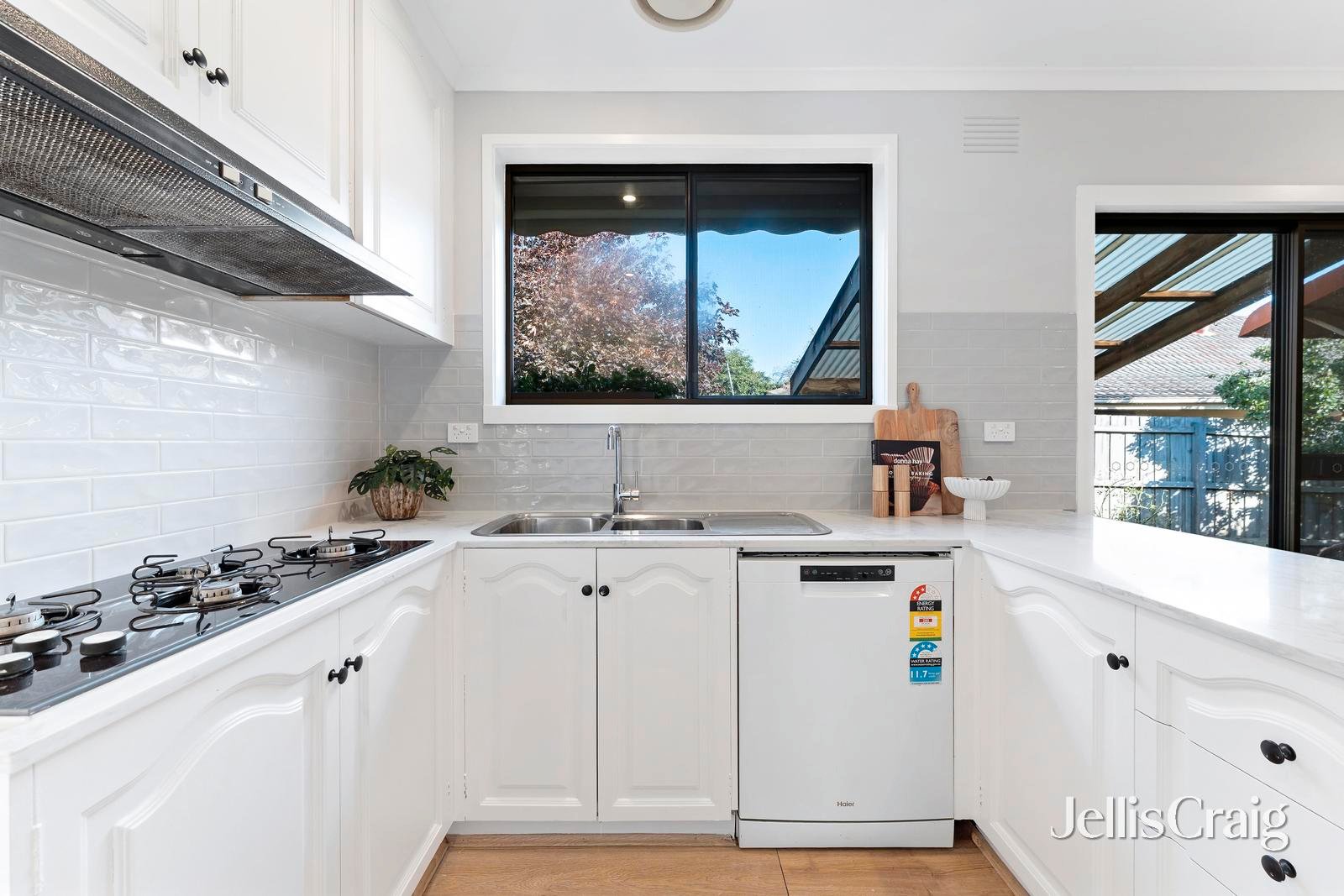 5/11 Windsor Street, Burwood&nbsp;East image 7