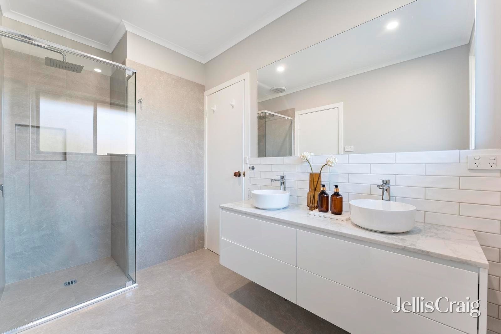 5/11 Windsor Street, Burwood&nbsp;East image 11