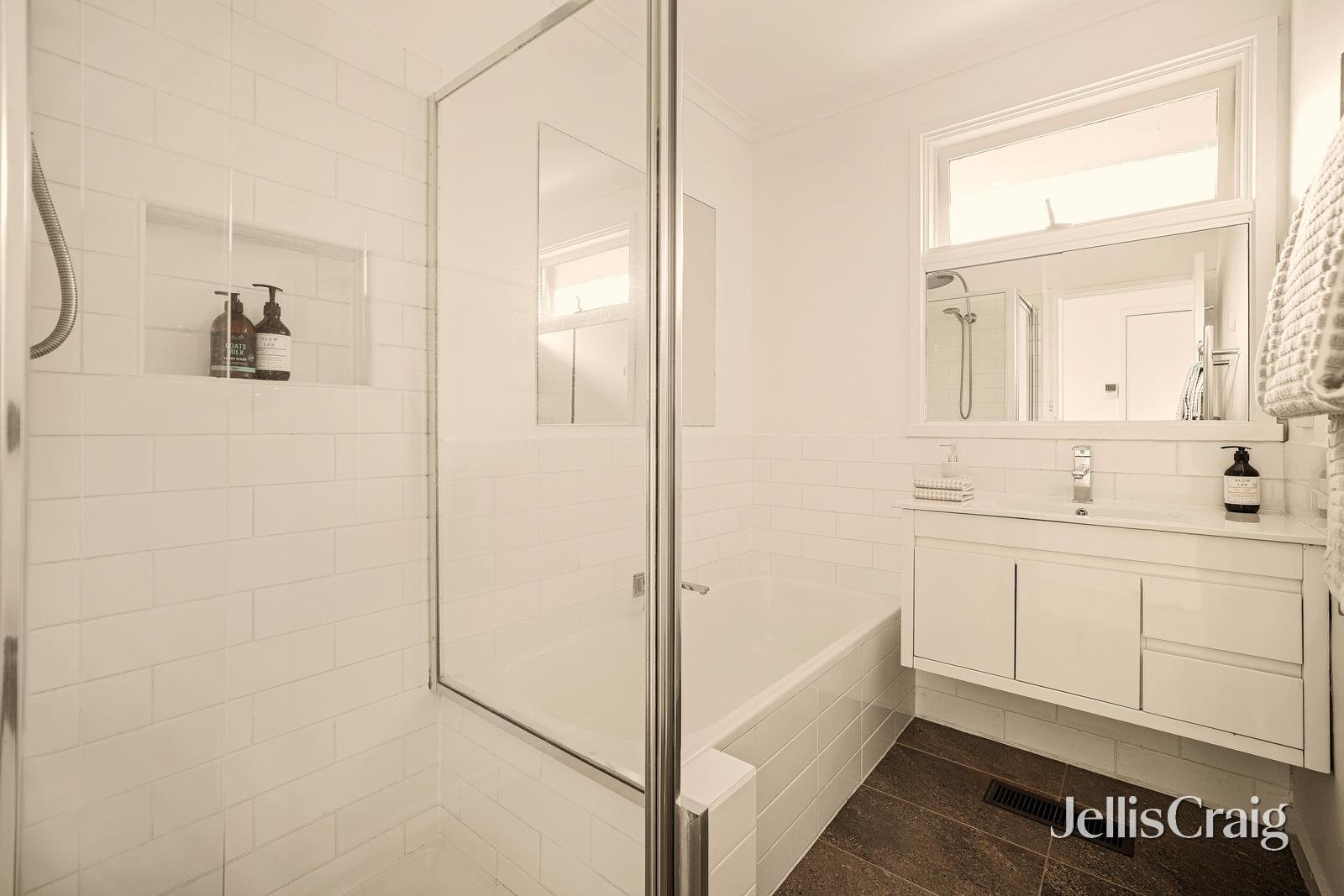 5/111 Albert Street, Mordialloc image 8