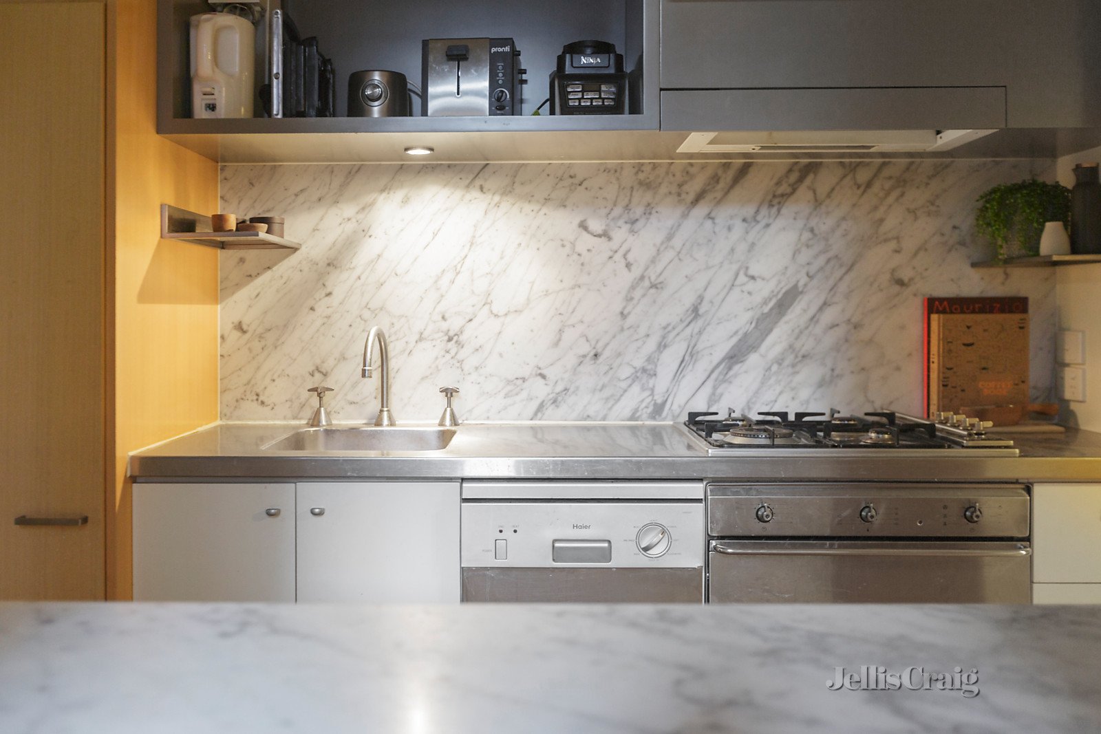 5/117 Hardware Street, Melbourne image 9