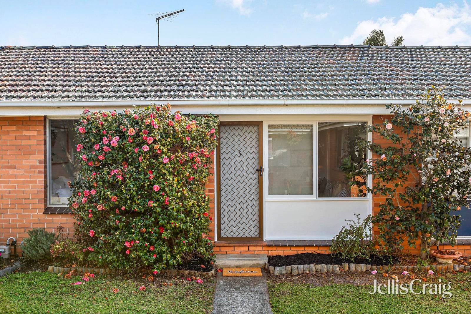 5/12-14 Venice Street, Mentone image 1