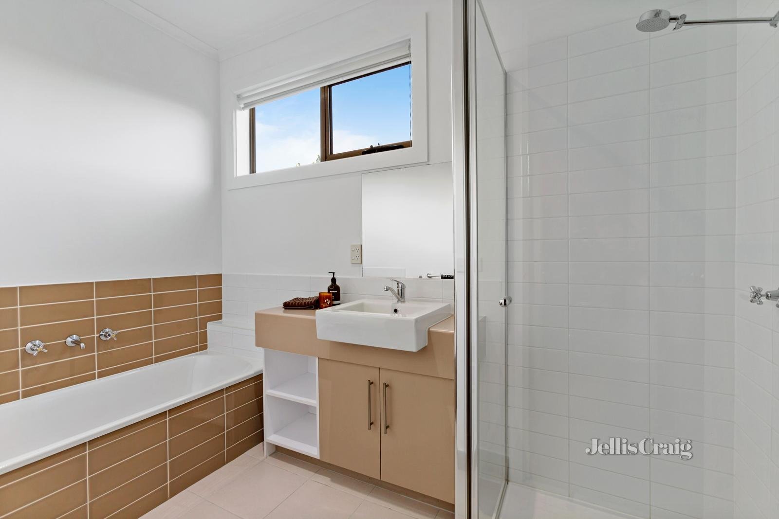 5/12 Bourke Street, Ringwood image 7