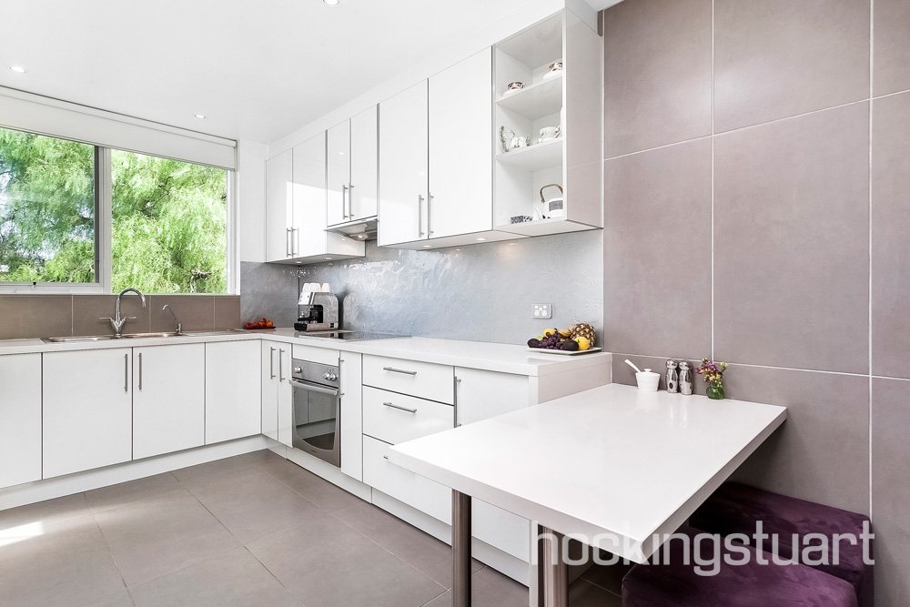 5/12 Evansdale Road, Hawthorn image 2