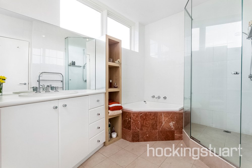 5/12 Evansdale Road, Hawthorn image 3