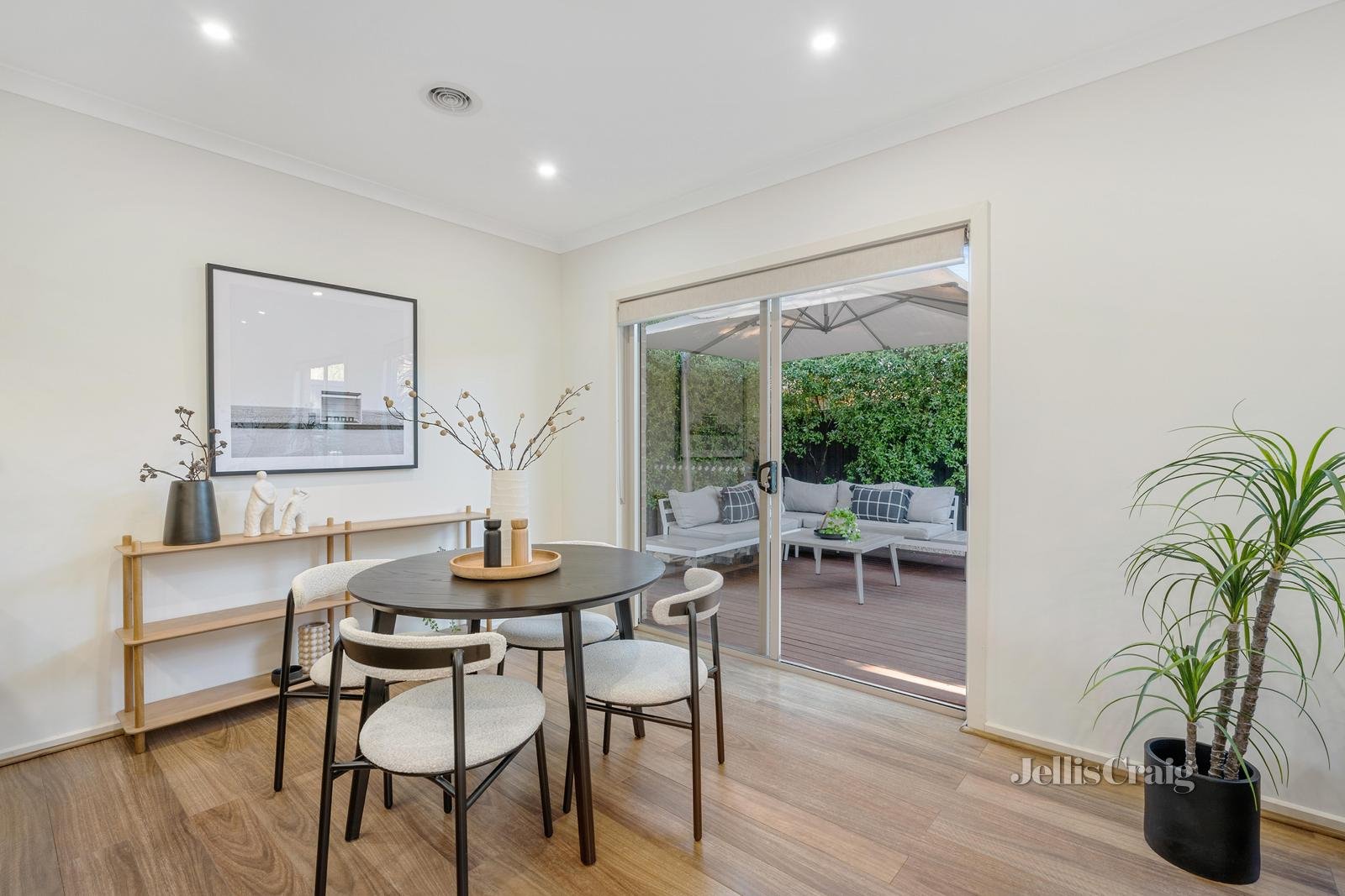 5/12 Irvine Street, Mitcham image 5