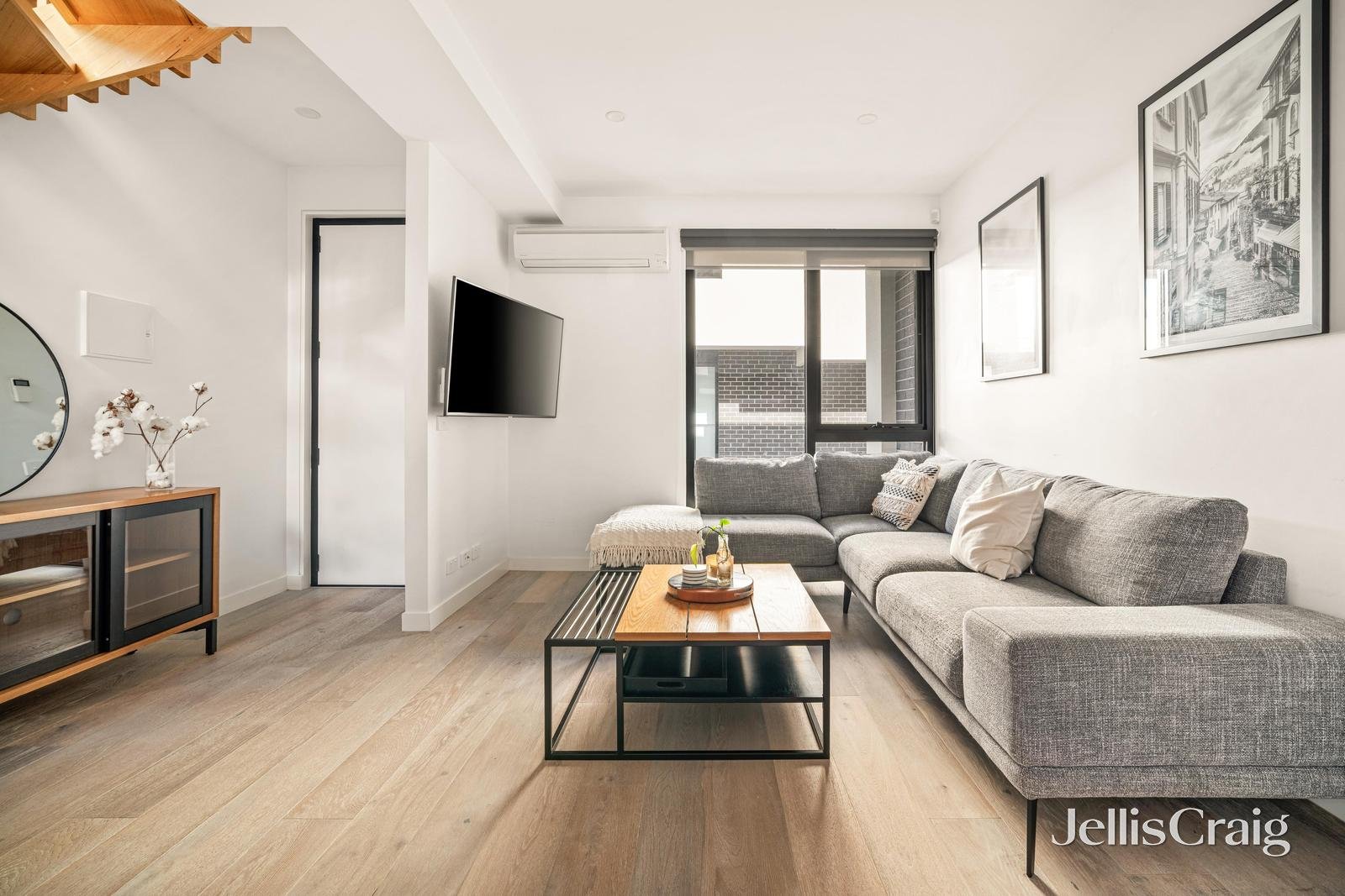 5/12 Phillip Street, Mentone image 2