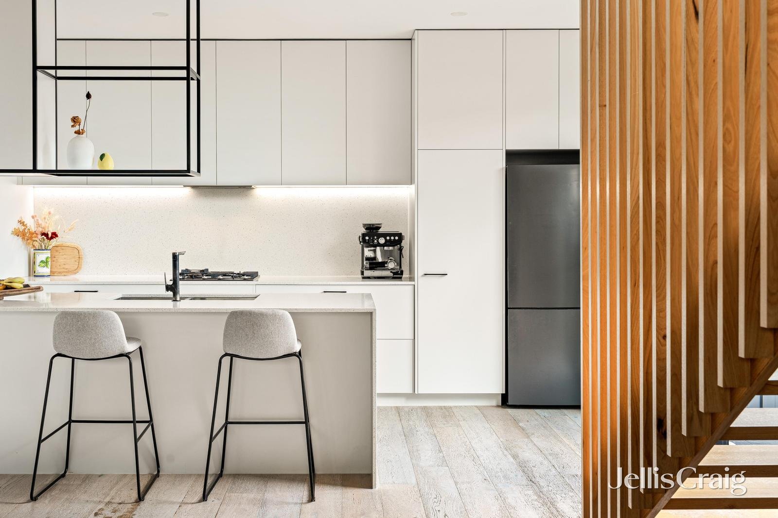5/12 Phillip Street, Mentone image 7