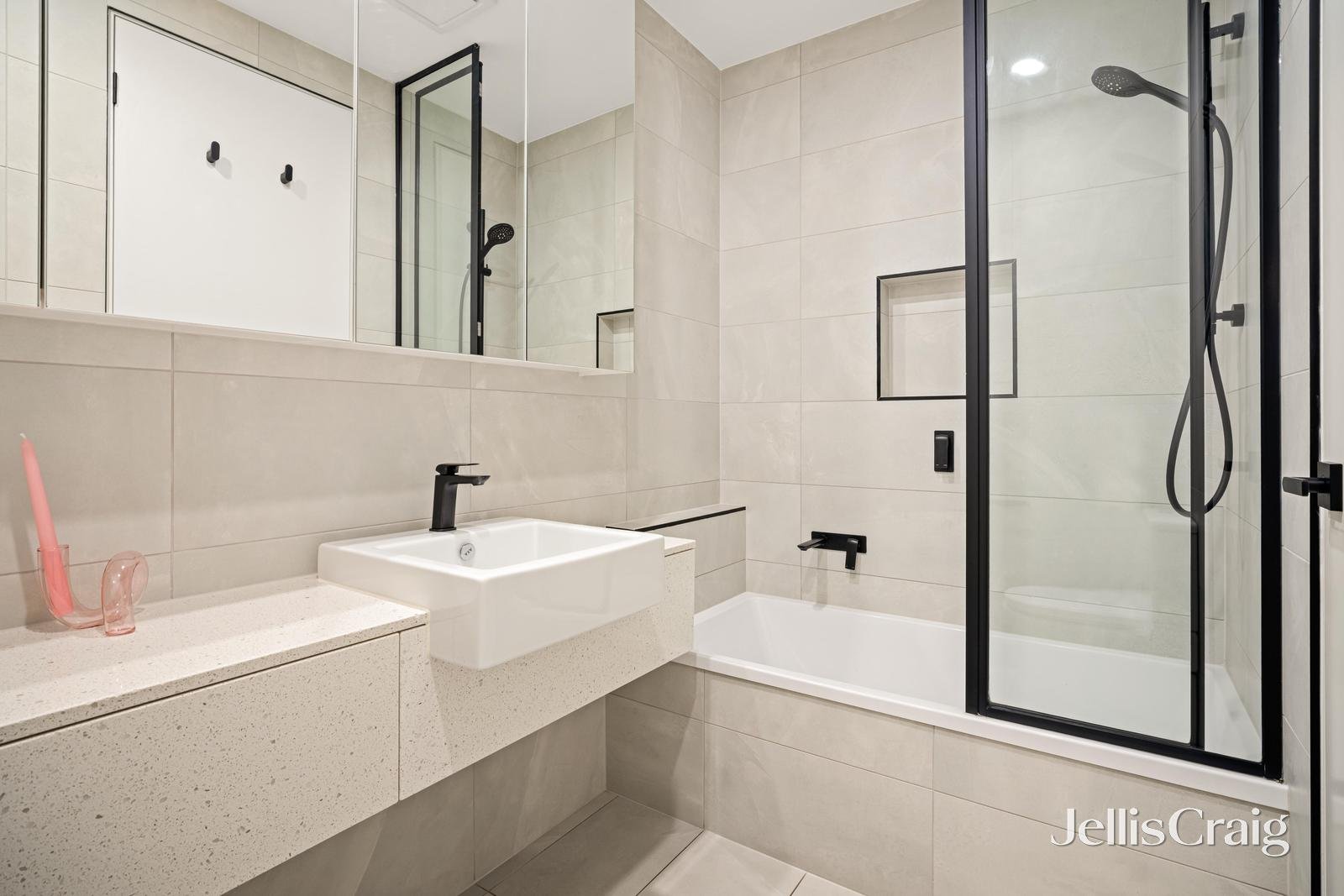 5/12 Phillip Street, Mentone image 11