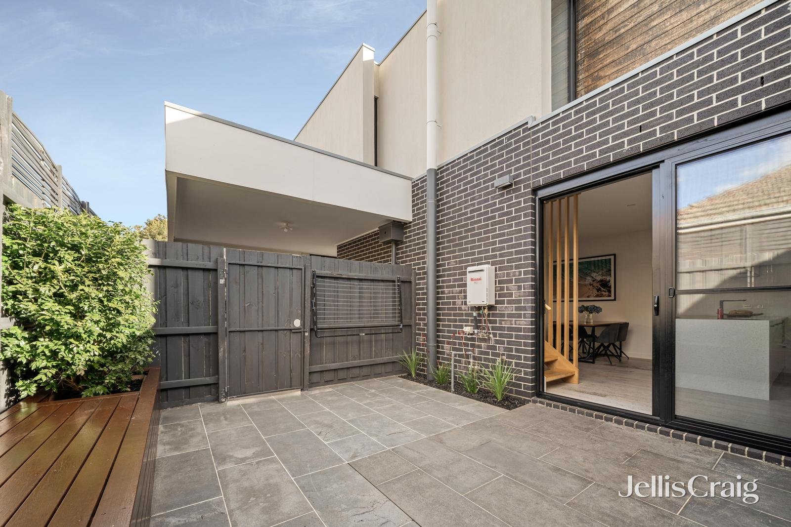 5/12 Phillip Street, Mentone image 13