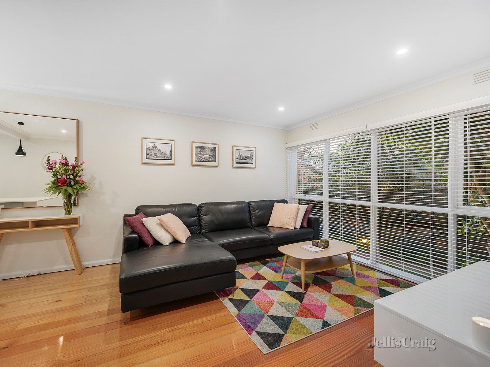 5/12 Wattle Valley Road, Canterbury image 2