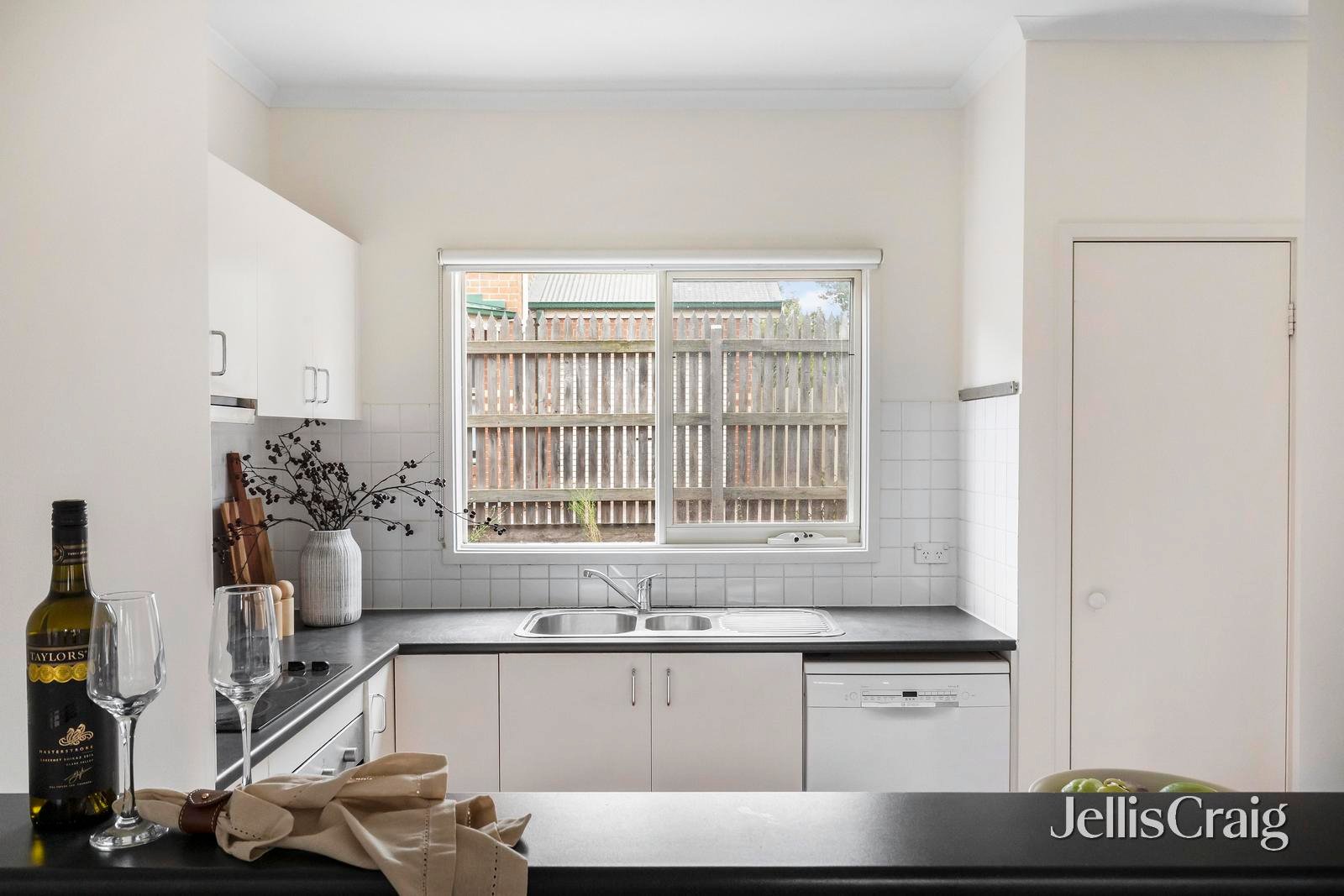 5/120 Newman Street, Kensington image 4