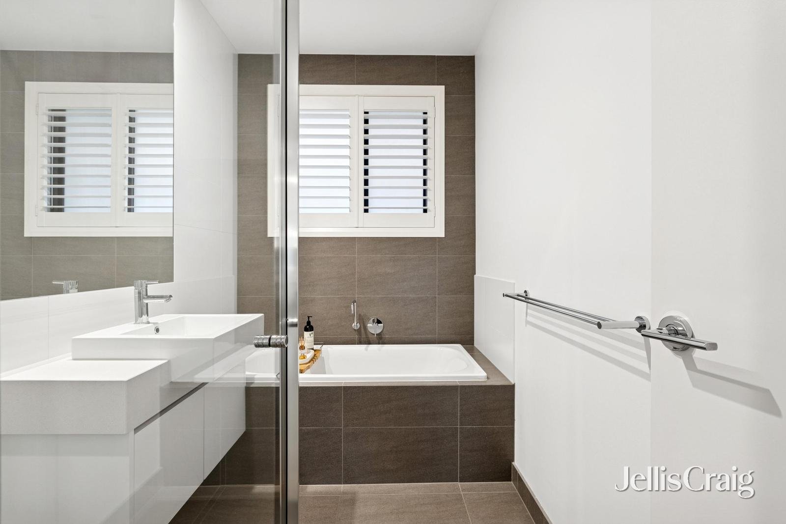 5/120 Plymouth Road, Ringwood image 12