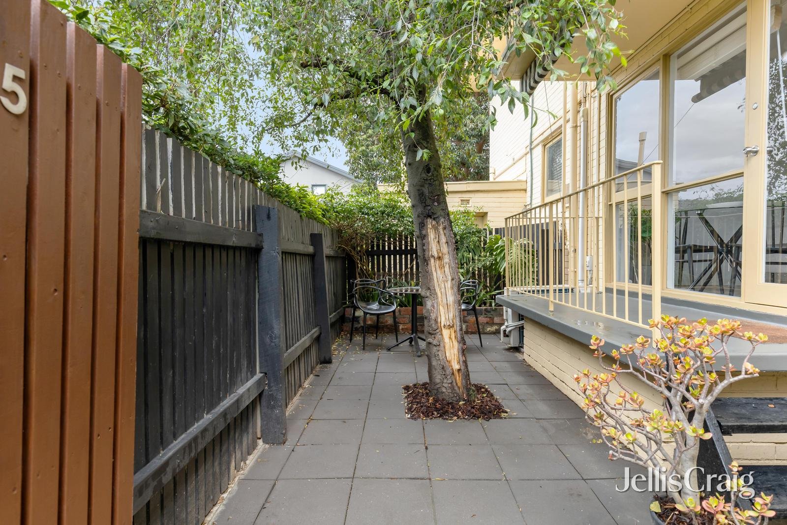 5/1207 Dandenong Road, Malvern East image 7