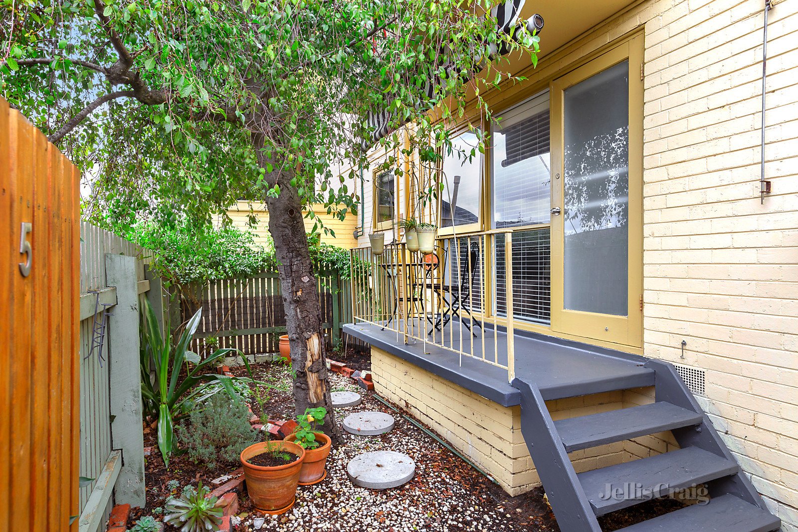 5/1207 Dandenong Road, Malvern East image 2