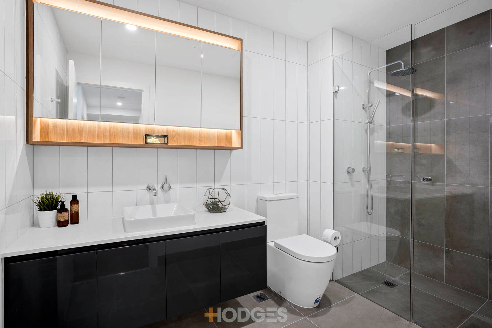512 / 18 Malone Street Geelong