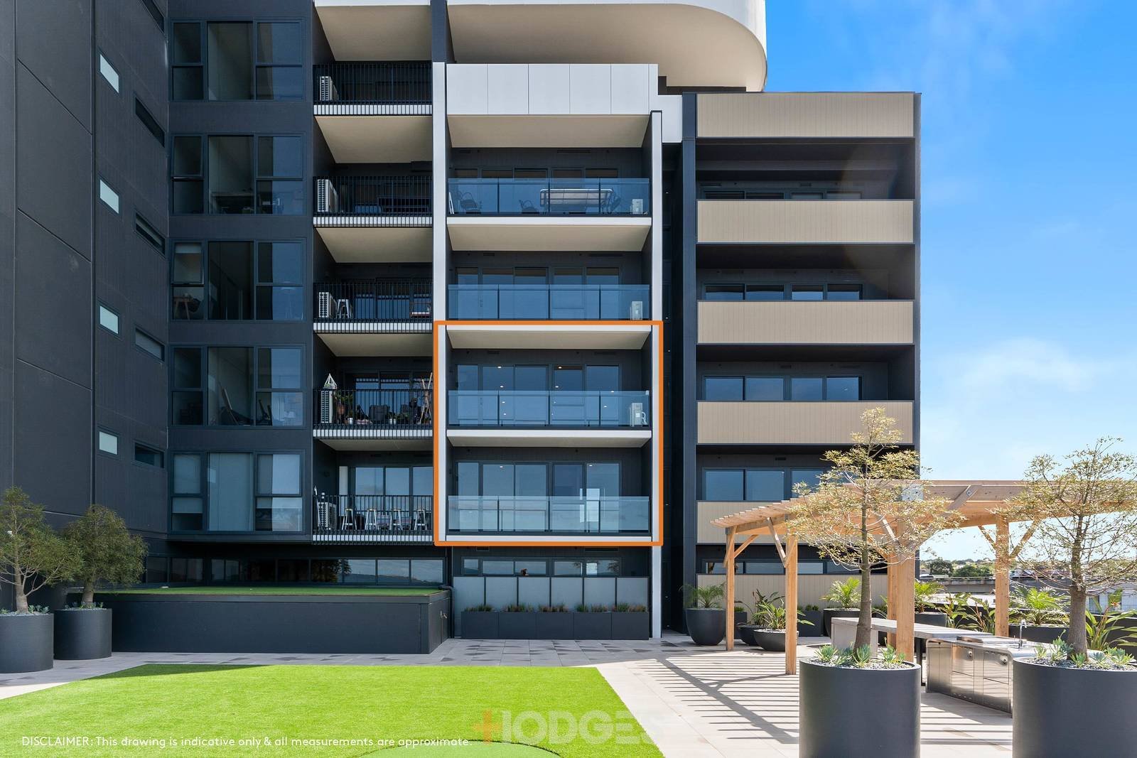 512 / 18 Malone Street Geelong