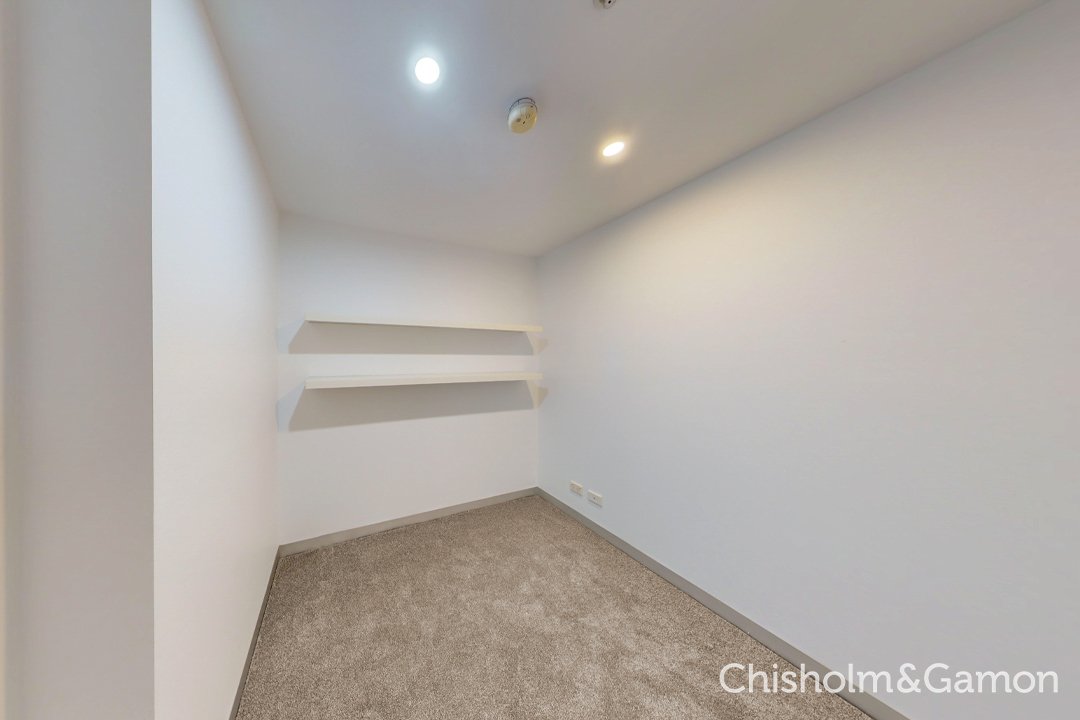 512/19 Pickles Street, Port Melbourne image 5