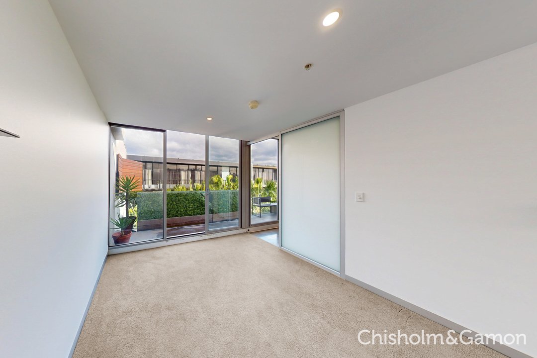 512/19 Pickles Street, Port Melbourne image 3